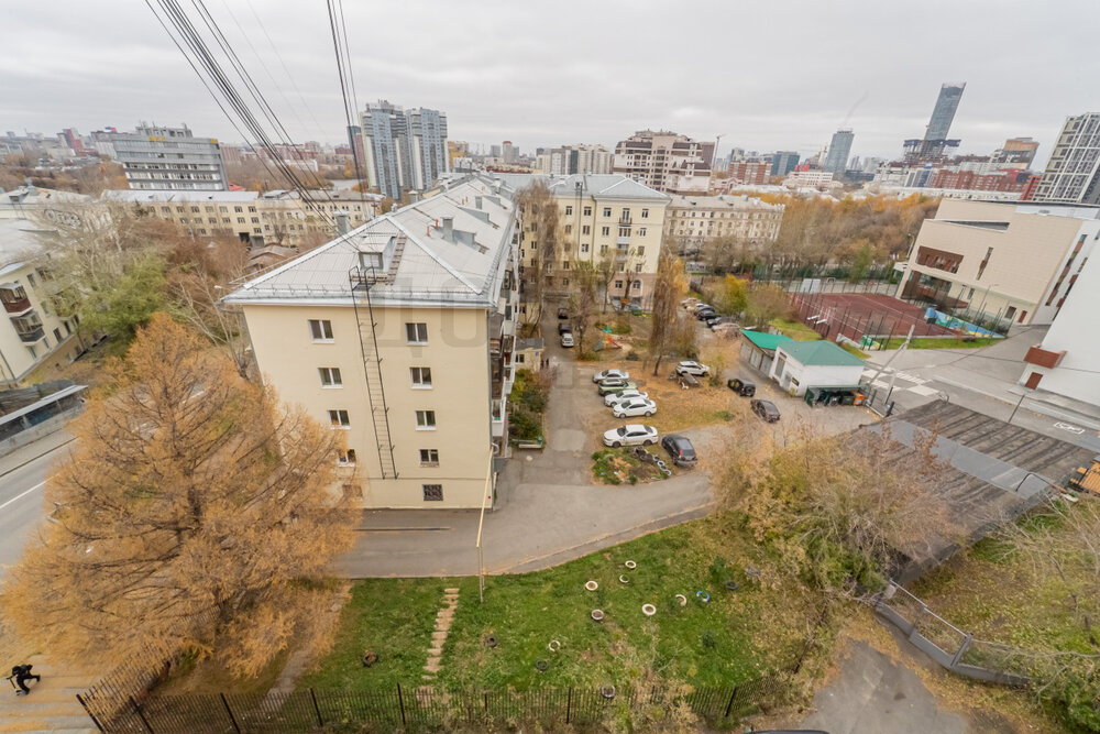 Екатеринбург, ул. Мельникова, 3 (ВИЗ) - фото комнаты (2)