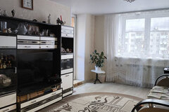 г. Верхняя Пышма, ул. Уральских рабочих, 44 (городской округ Верхняя Пышма) - фото квартиры