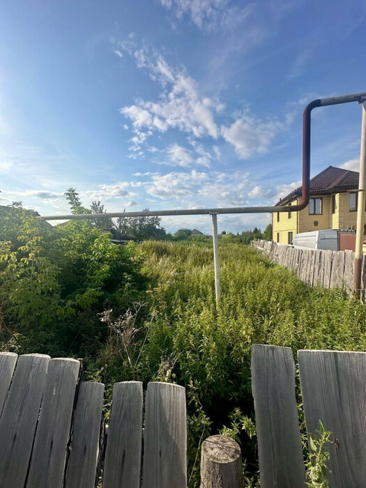 г. Арамиль, ул. Горького, 20а (городской округ Арамильский) - фото земельного участка (1)