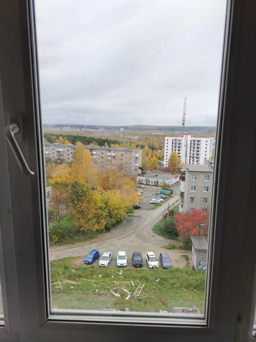 г. Первоуральск, ул. Емлина, 18 б (городской округ Первоуральск) - фото квартиры (4)