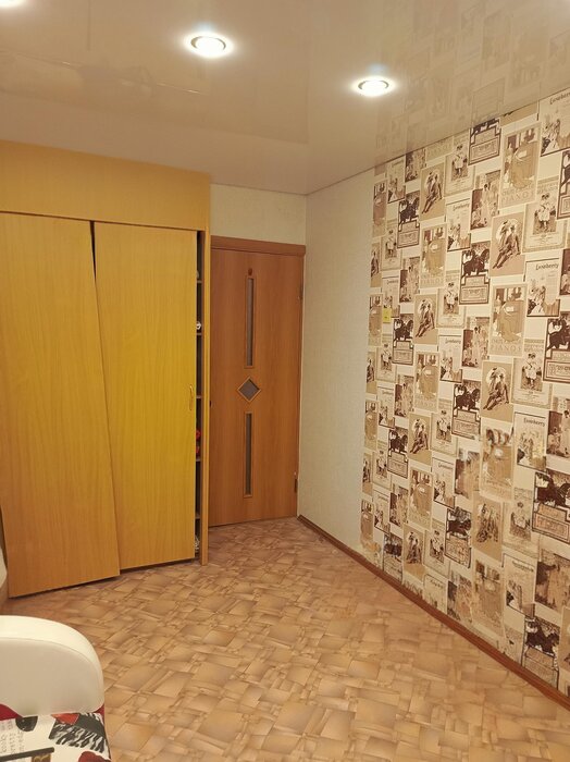 г. Каменск-Уральский, ул. Суворова, 32 (городской округ Каменский) - фото квартиры (2)