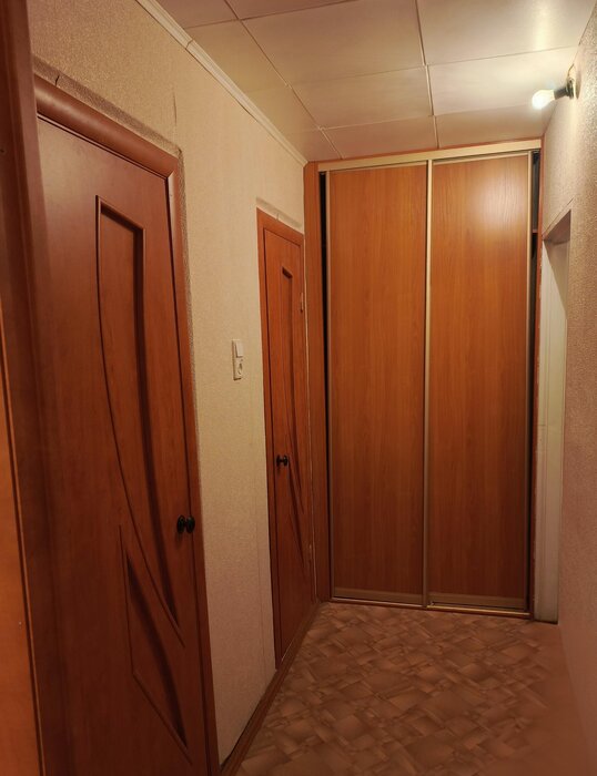 г. Каменск-Уральский, ул. Суворова, 32 (городской округ Каменский) - фото квартиры (5)