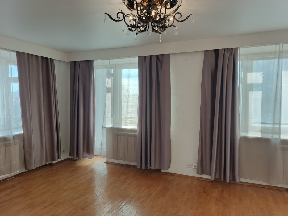 Екатеринбург, ул. Братьев Быковых, 34 (Центр) - фото квартиры (1)