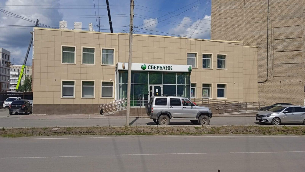 г. Ирбит, ул. Елизарьевых, 28б (городской округ Ирбит) - фото офисного помещения (1)