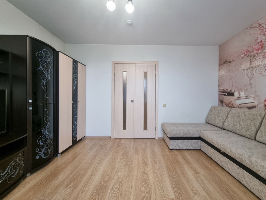 Екатеринбург, ул. Индустрии, 66 (Уралмаш) - фото квартиры (1)