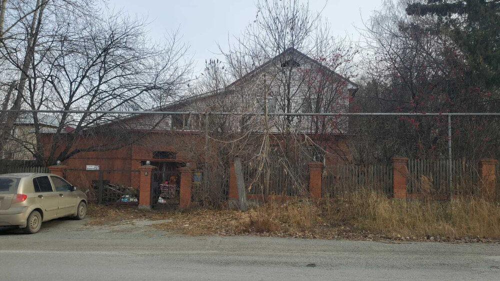 п. Зеленый бор, ул. Артиллеристов, 25 (городской округ Верхняя Пышма) - фото коттеджа (2)