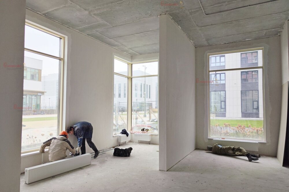 Екатеринбург, ул. Золотистый бульвар, 17 (Солнечный) - фото торговой площади (6)