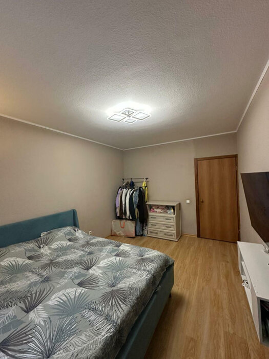 Екатеринбург, ул. Хрустальногорская, 84 (Широкая речка) - фото квартиры (2)