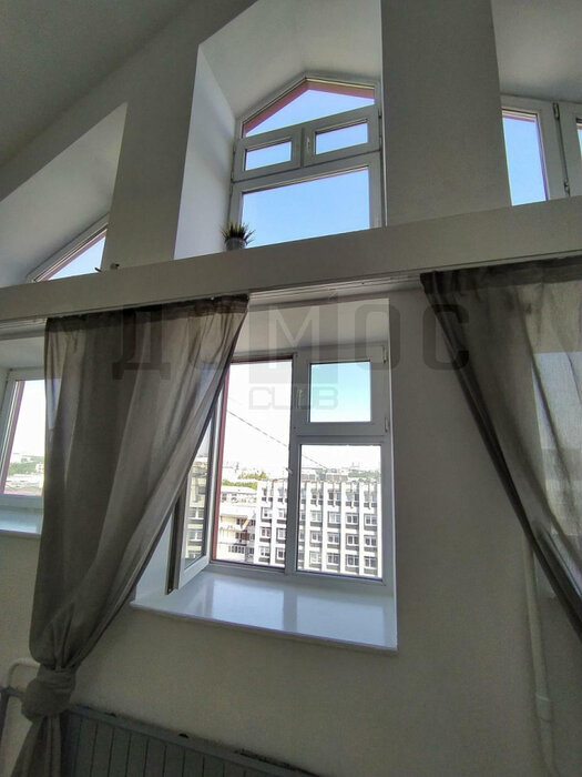 Екатеринбург, ул. Мамина-Сибиряка, 132 (Центр) - фото торговой площади (2)