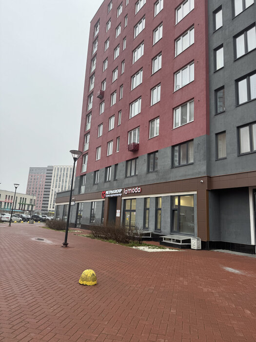 Екатеринбург, ул. Академика Парина, 43/3 - фото торговой площади (2)