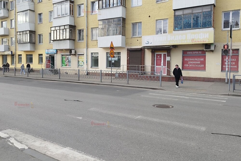 Екатеринбург, ул. Донбасская, 37 - фото торговой площади (4)