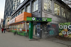 Екатеринбург, ул. Большакова, 151 (Автовокзал) - фото торговой площади