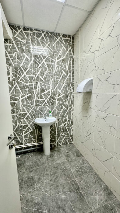 Екатеринбург, ул. Тургенева, 13 (Центр) - фото торговой площади (8)