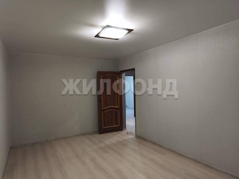 г. Верхняя Салда, ул. Спортивная, 8 (городской округ Верхнесалдинский) - фото квартиры (6)