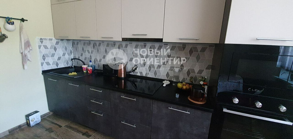 д. Коптяки, ул. Счастливая, 29/4 (городской округ Среднеуральск) - фото таунхауса (5)