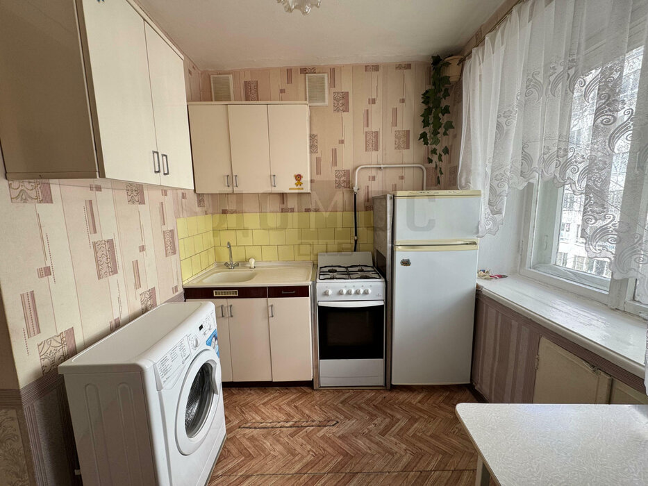 Екатеринбург, ул. Лобкова, 93 (Эльмаш) - фото квартиры (4)