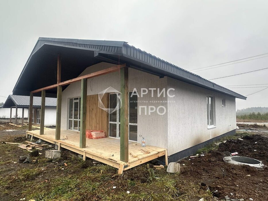 д. Ключи (г.о. Сысертский), кп. Чистые Ключи ул. Дальняя, 42 (городской округ Сысертский) - фото дома (1)