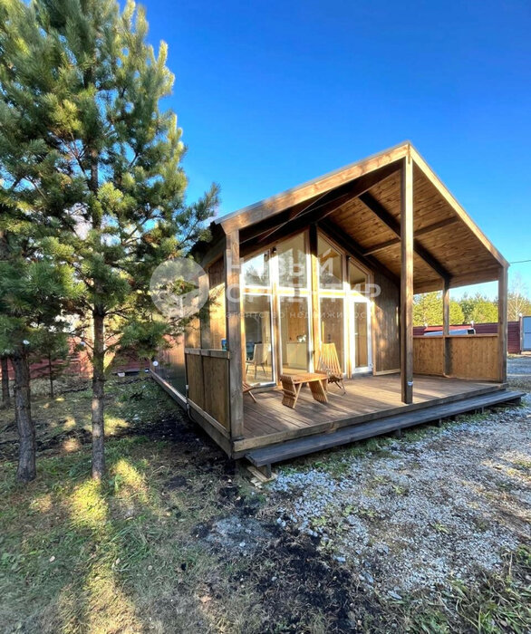 с. Большебрусянское, ул. коттеджный посёлок Апрель,   (городской округ Белоярский) - фото дома (3)