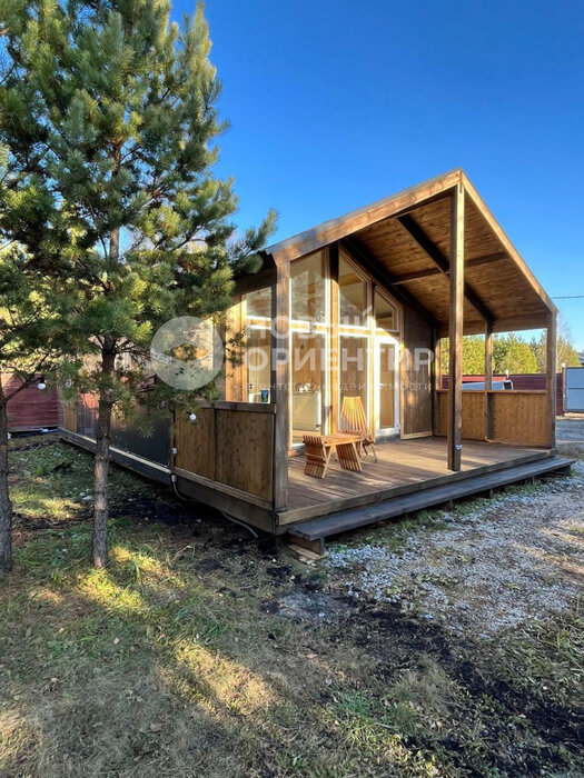 с. Большебрусянское, ул. коттеджный посёлок Апрель,   (городской округ Белоярский) - фото дома (5)