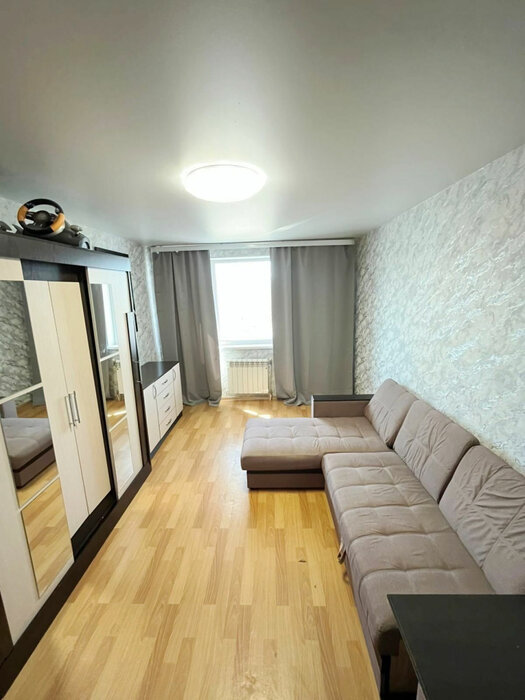 г. Первоуральск, ул. Чусовая, 1к1 (городской округ Первоуральск) - фото квартиры (3)