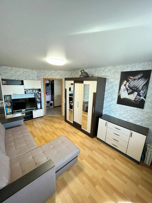 г. Первоуральск, ул. Чусовая, 1к1 (городской округ Первоуральск) - фото квартиры (5)