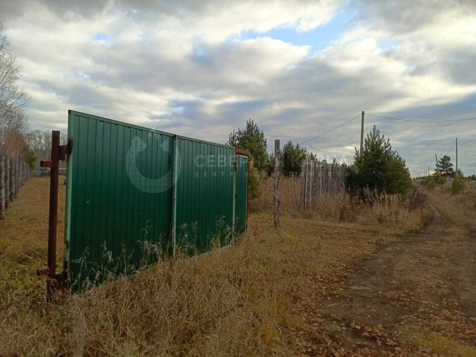 п. Студенческий, ул. Самоцветная, 1 (городской округ Белоярский) - фото земельного участка (4)