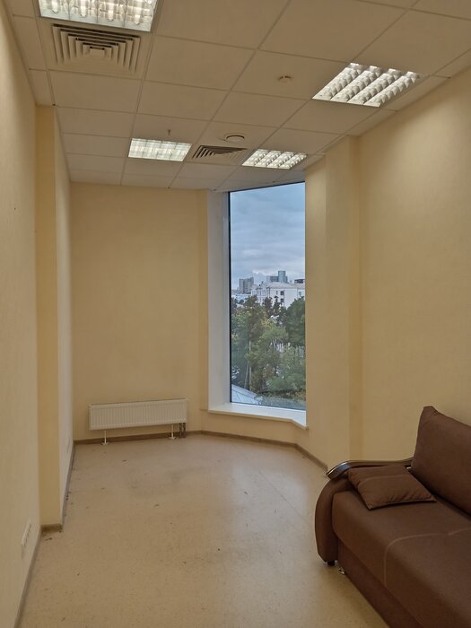 Екатеринбург, ул. Розы Люксембург, 22 (Центр) - фото офисного помещения (1)