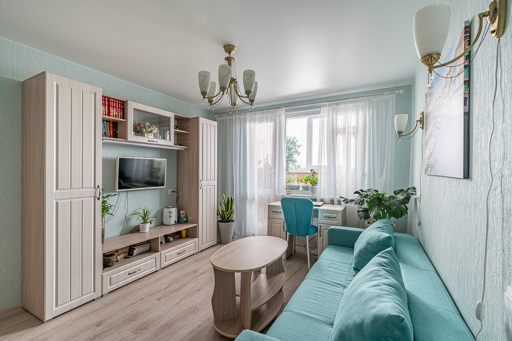 Екатеринбург, ул. Белоярская, 17 (Компрессорный) - фото квартиры (1)