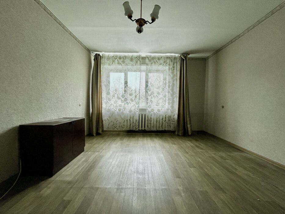 г. Асбест, ул. имени Александра Королёва, 26 (городской округ Асбестовский) - фото квартиры (7)