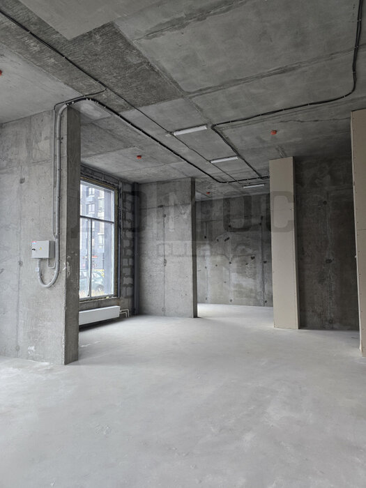 Екатеринбург, ул. Хуторская, 1/6 (Автовокзал) - фото торговой площади (5)