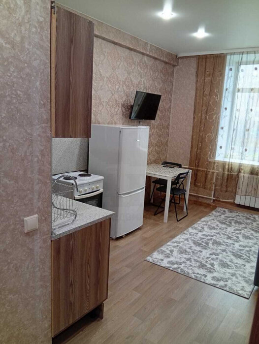 Екатеринбург, ул. Верх-Исетский, 18 (ВИЗ) - фото комнаты (7)