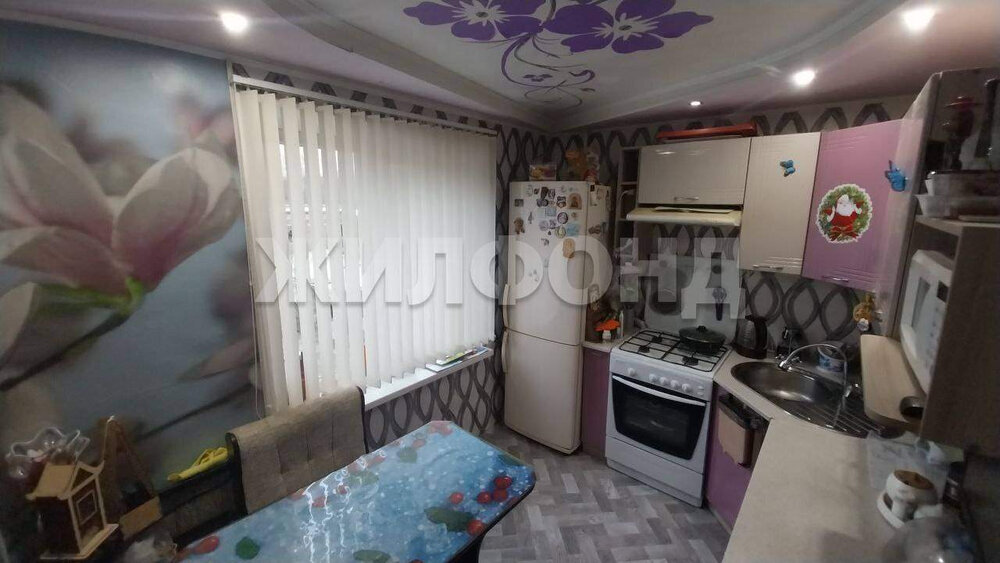 г. Верхняя Салда, ул. Воронова, 19 (городской округ Верхнесалдинский) - фото квартиры (1)