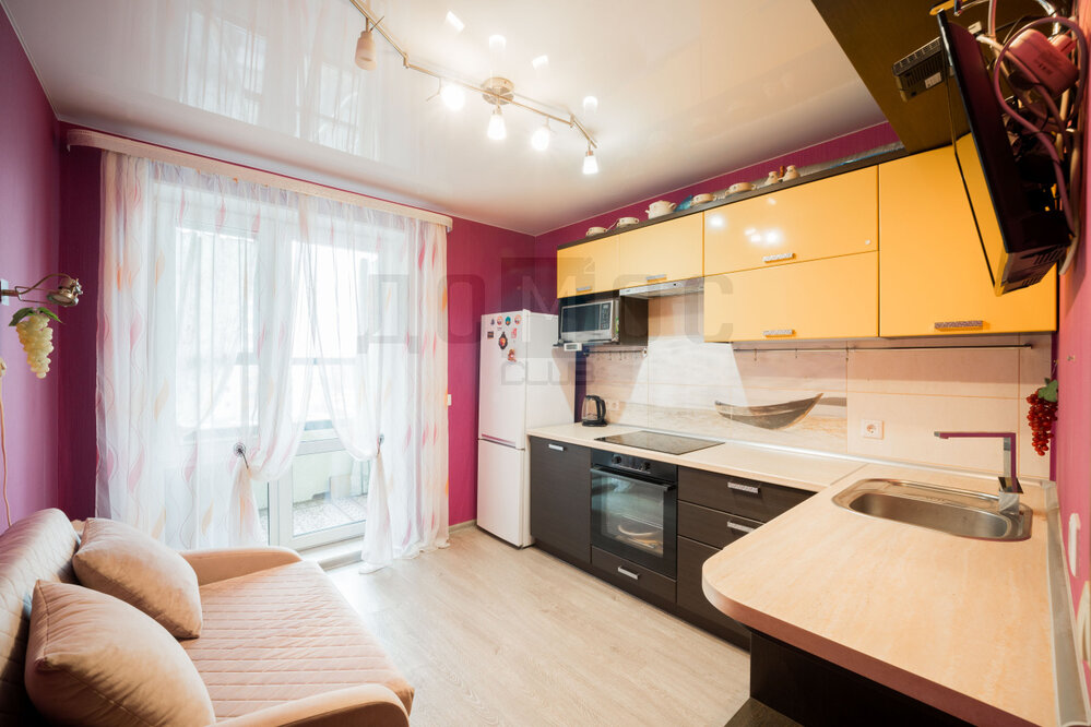 г. Березовский, ул. Красных Героев, 18 (городской округ Березовский) - фото квартиры (1)