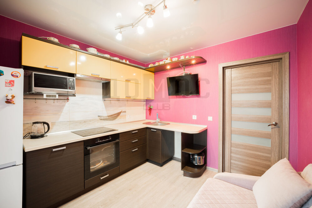 г. Березовский, ул. Красных Героев, 18 (городской округ Березовский) - фото квартиры (2)