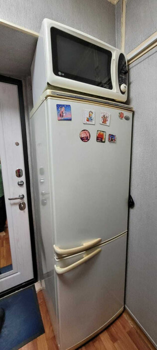 Екатеринбург, ул. 8 Марта, 86 (Центр) - фото комнаты (3)