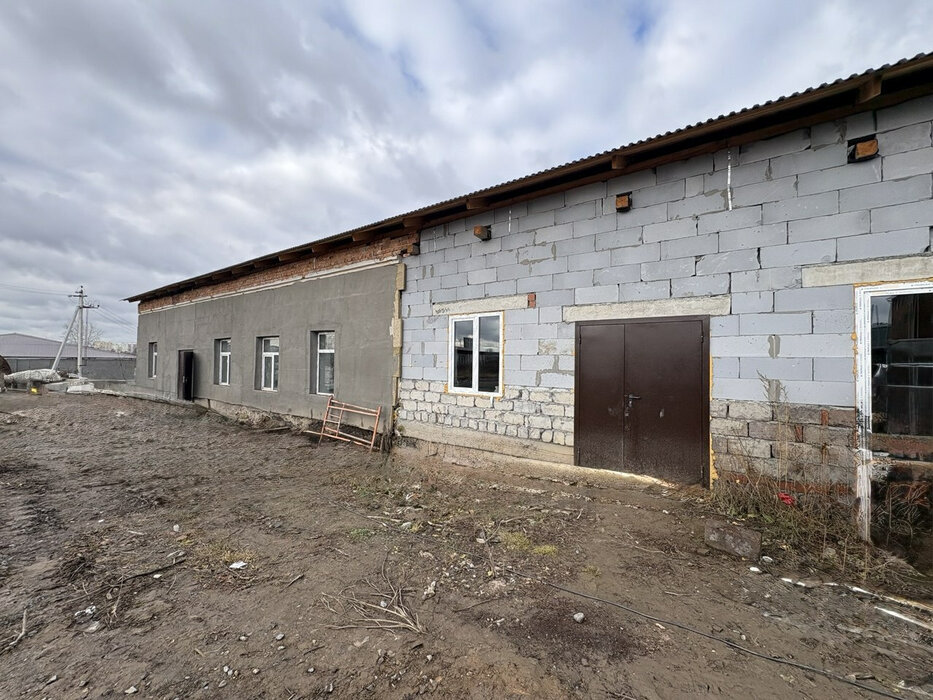 г. Арамиль, ул. Рабочая, 24 (городской округ Арамильский) - фото склада (1)