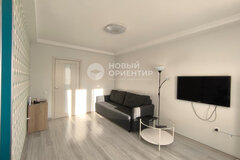 Екатеринбург, ул. Латвийская, 54 (Компрессорный) - фото квартиры