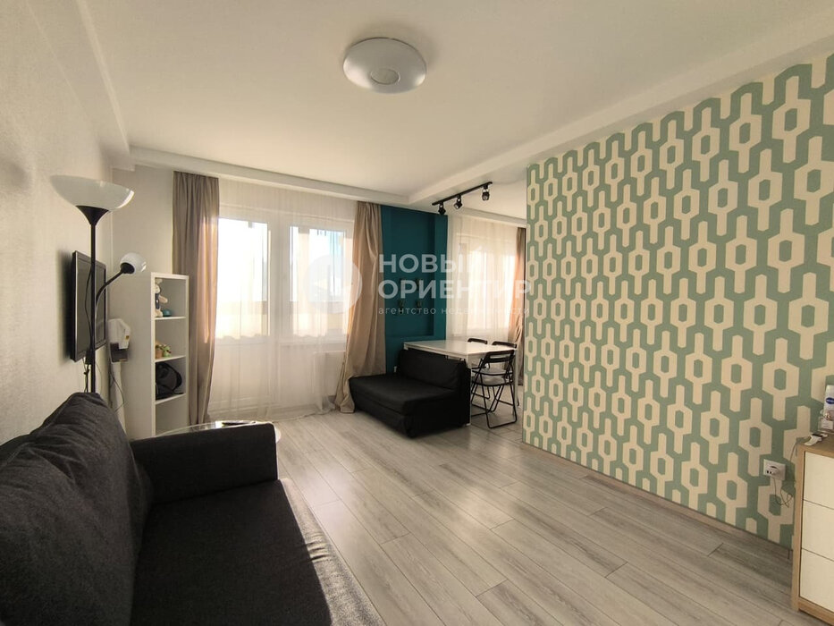 Екатеринбург, ул. Латвийская, 54 (Компрессорный) - фото квартиры (2)