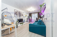 Екатеринбург, ул. Латвийская, 56/3 (Компрессорный) - фото квартиры