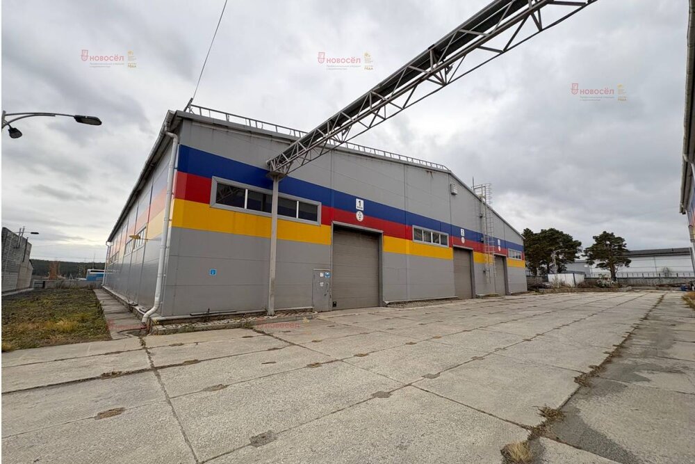 г. Арамиль, ул. Клубная, 57 (городской округ Арамильский) - фото склада (2)