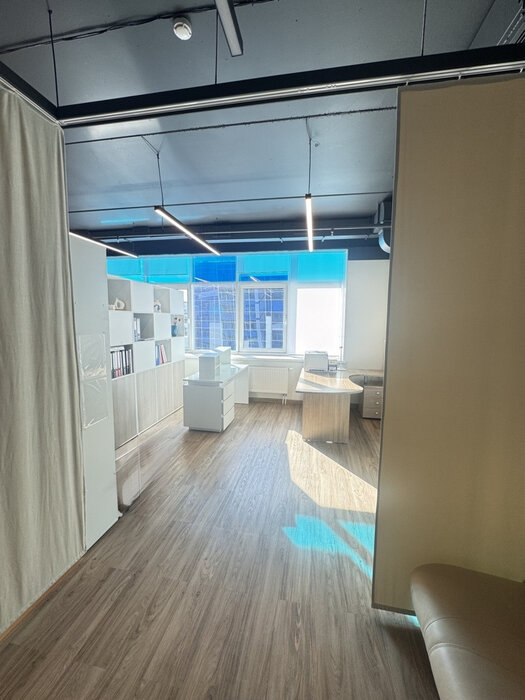 Екатеринбург, ул. Добролюбова, 16 (Центр) - фото офисного помещения (3)