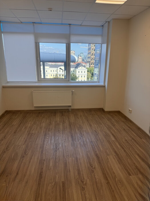 Екатеринбург, ул. Добролюбова, 16 (Центр) - фото офисного помещения (7)