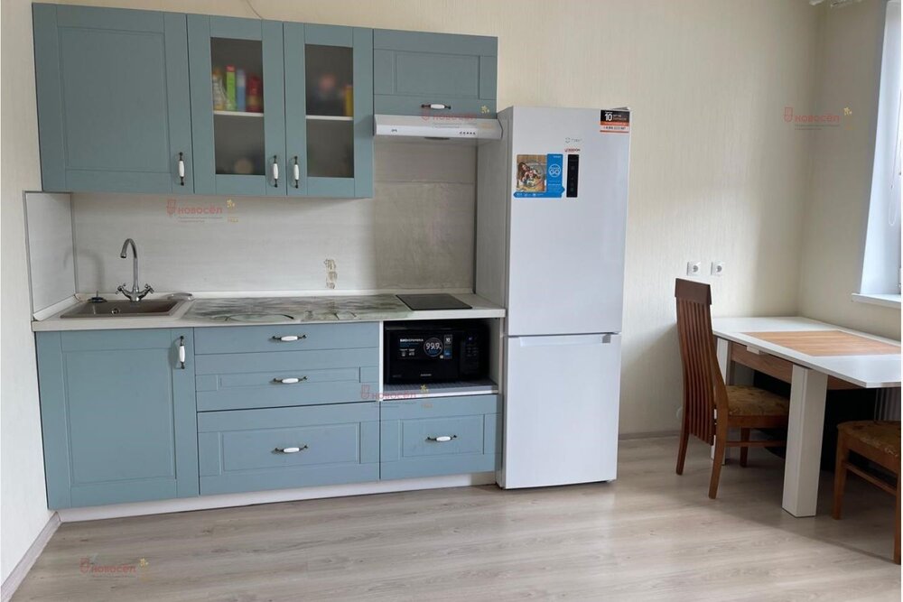 Екатеринбург, ул. Шолохова, 2/2 (Лечебный) - фото квартиры (1)