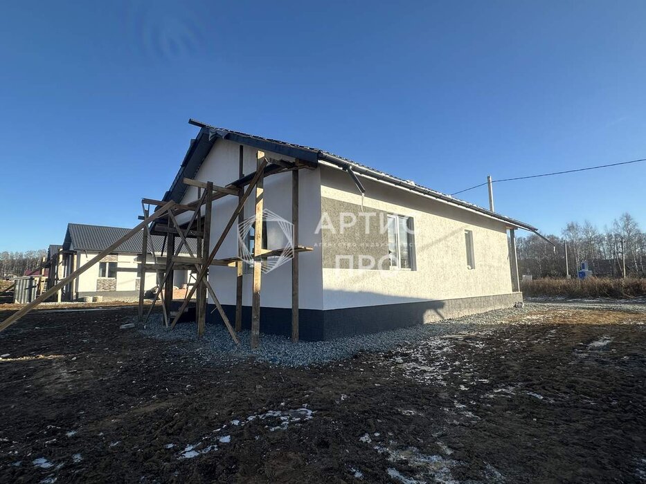 с. Курганово, ул. Зеленый берег, 48 (городской округ Полевской) - фото дома (2)