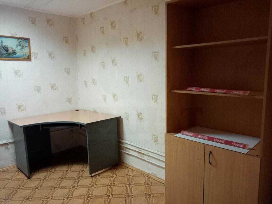 Екатеринбург, ул. Машиностроителей, 33 (Уралмаш) - фото торговой площади (4)