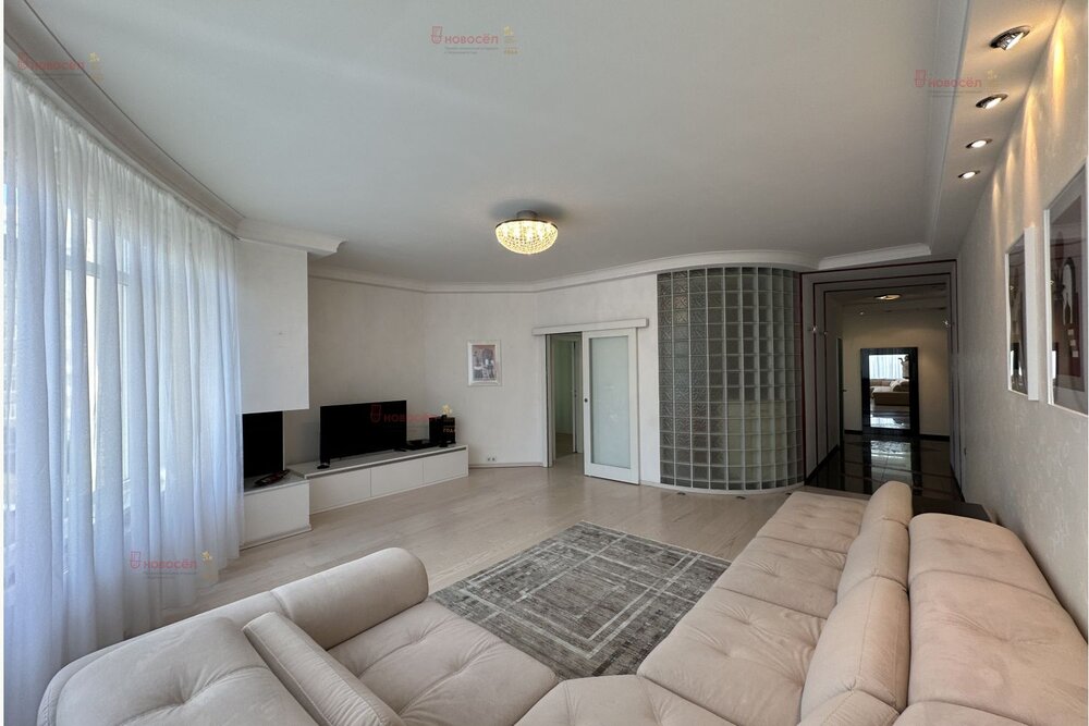 Екатеринбург, ул. Хохрякова, 48 (Центр) - фото квартиры (5)