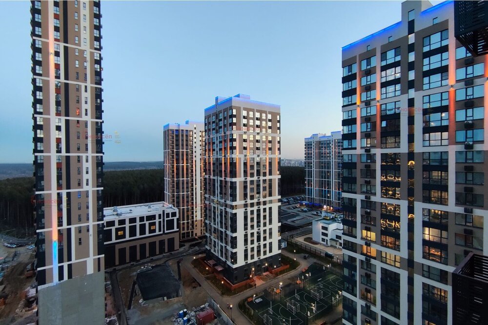 Екатеринбург, ул. Белоглазова, 2/б (Эльмаш) - фото квартиры (2)