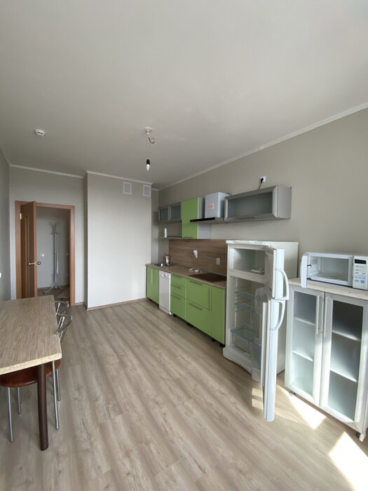 Екатеринбург, ул. Крестинского, 8 (Ботанический) - фото квартиры (2)