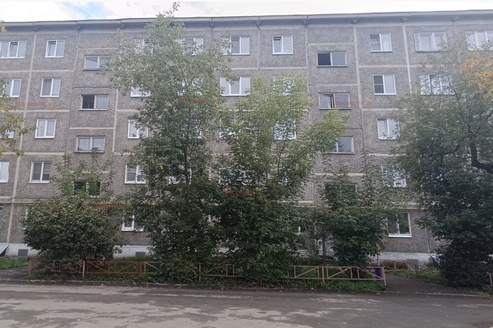 г. Первоуральск, ул. Вайнера, 19 (городской округ Первоуральск) - фото квартиры (2)