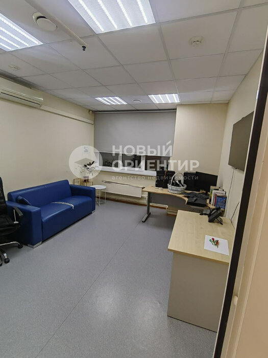 Екатеринбург, ул. Вайнера, 40 - фото офисного помещения (8)